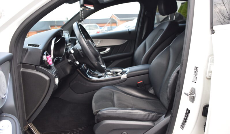 Toyota C-HR Hybrid EXECUTIVE JBL B-KAMERA NAVI SVENSKSÅLD-17 full