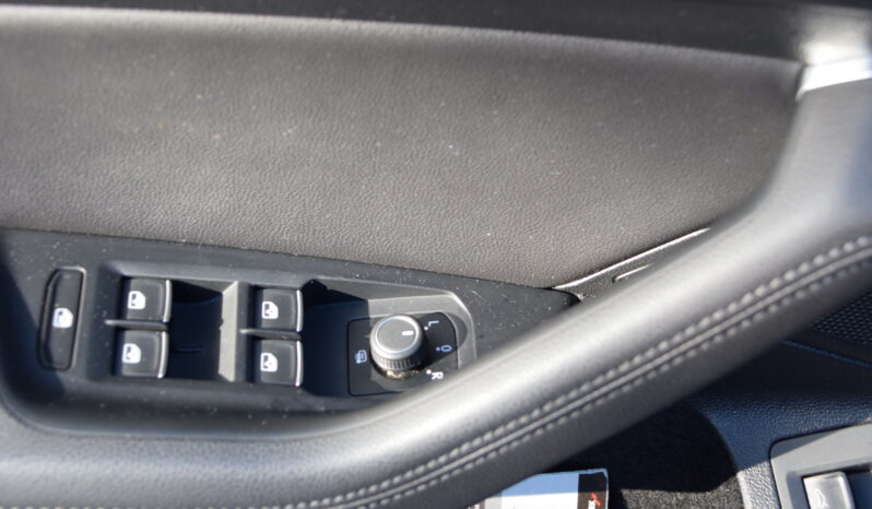 Kia Carnival 2.2 CRDi Automat 7-sits 197hk SKINN B-KAMERA-11 full