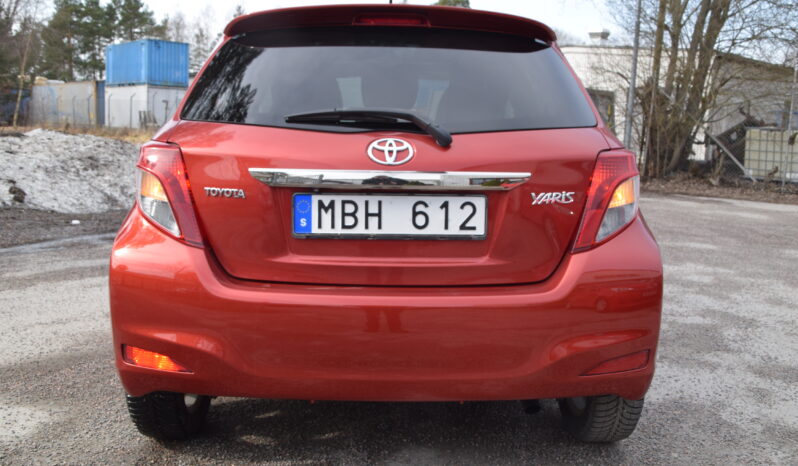Toyota Yaris 5-dörrar 1.33 Multidrive S Panorama Style Euro 4 Svensksåld-11 full