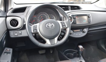 Toyota Yaris 5-dörrar 1.33 Multidrive S Panorama Style Euro 4 Svensksåld-11 full