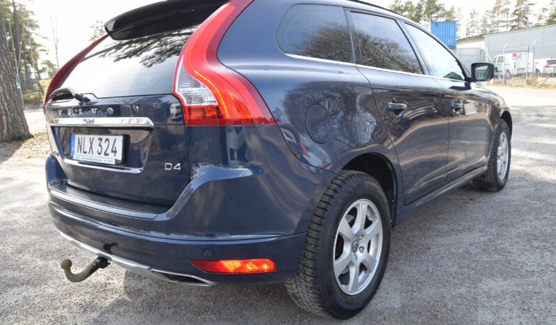 Volvo XC60 D4 Geartronic Momentum Euro 6 D_Värmare Drag Svensksåld-14 full