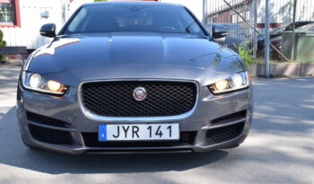 Jaguar XE 20d Euro 6 Skinn B_kamera Navi Auto Svensksåld-16 full