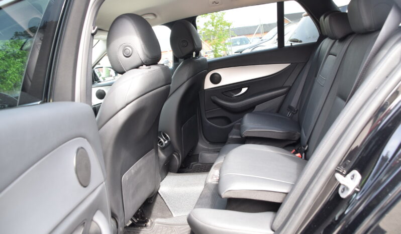 Mercedes-Benz E 220 T d 9G-Tronic Widescreen Skinn Moms bil-20 full