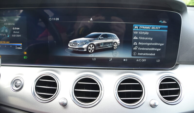 Mercedes-Benz E 220 T d 9G-Tronic Widescreen Skinn Moms bil-20 full