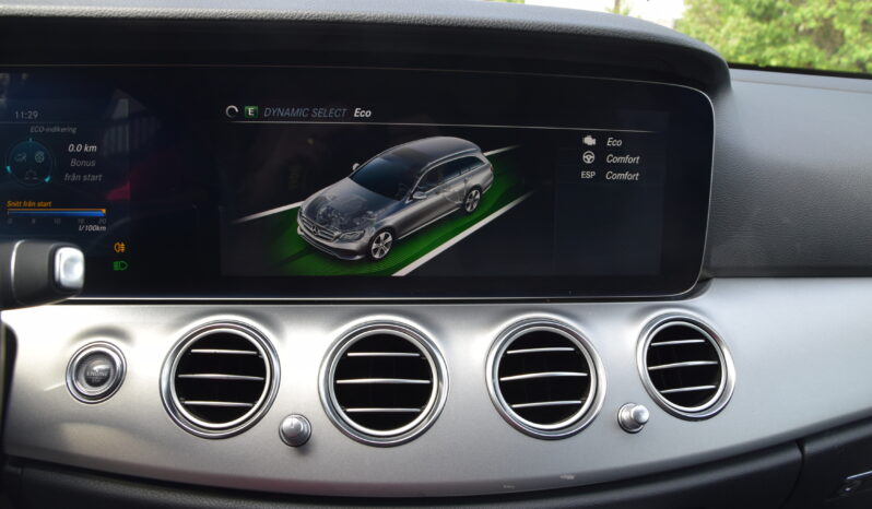 Mercedes-Benz E 220 T d 9G-Tronic Widescreen Skinn Moms bil-20 full