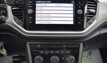 Volkswagen T-Roc 1.5 TSI Base Euro 6 P_Sensorer CarPlay Svensksåld-22 full