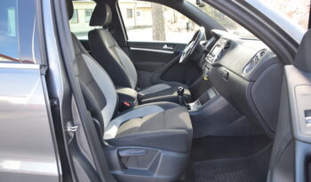 Volkswagen Tiguan 1.4 TSI 4Motion R-Line Sport & Style B_Kamera Svensksåld-14 full