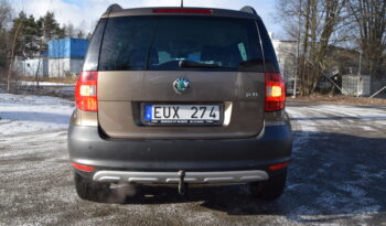 Skoda Yeti 1.2 TSI Experience Euro 5 Navi Auto Svensksåld-12 full