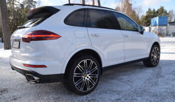 Porsche Cayenne 300HK TipTronic S Euro 6 Panorama Skinn-17 full