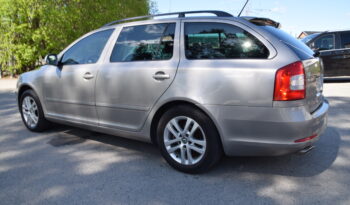 Skoda Octavia Kombi 1.6 TDI Elegance Euro 5 Auto Svensksåld-13 full