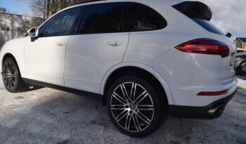 Porsche Cayenne 300HK TipTronic S Euro 6 Panorama Skinn-17 full