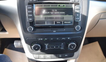 Skoda Yeti 1.2 TSI Experience Euro 5 Navi Auto Svensksåld-12 full