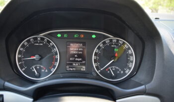 Skoda Octavia Kombi 1.6 TDI Elegance Euro 5 Auto Svensksåld-13 full