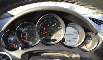 Porsche Cayenne 300HK TipTronic S Euro 6 Panorama Skinn-17 full