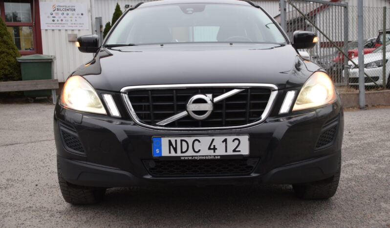 Volvo XC60 D4 Geartronic Momentum Euro 5 D-Värmare Skinn Svensksåld-13 full