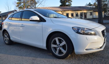 Volvo V40 D2 Kinetic Euro 6 D-Värmare Svensksåld-16 full