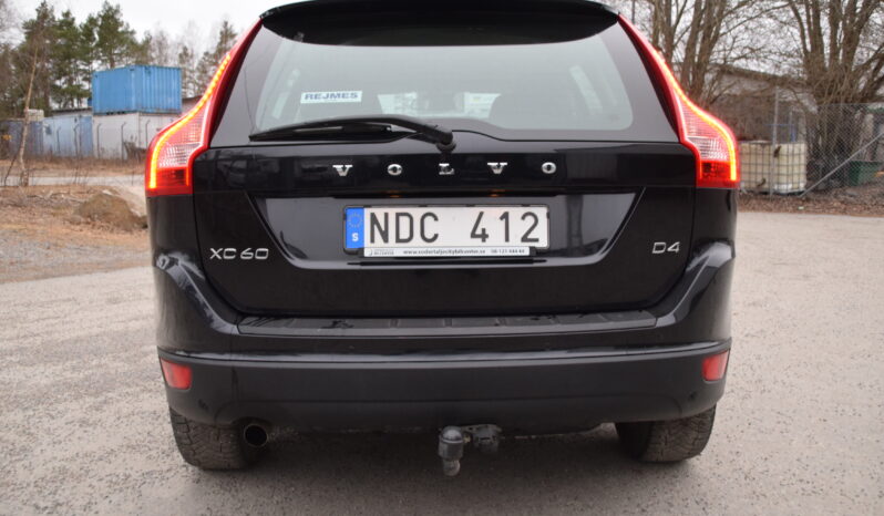Volvo XC60 D4 Geartronic Momentum Euro 5 D-Värmare Skinn Svensksåld-13 full