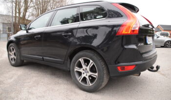 Volvo XC60 D4 Geartronic Momentum Euro 5 D-Värmare Skinn Svensksåld-13 full