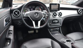 Mercedes-Benz CLA 200 Panorama AMG Sport Euro 6 B-Värmare Svensksåld-13 full