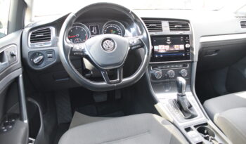 Volkswagen Golf 5-dörrar 1.6 TDI B-Kamera Euro 6 D-Värmare Svensksåld-17 full