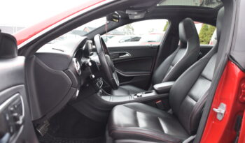 Mercedes-Benz CLA 200 Panorama AMG Sport Euro 6 B-Värmare Svensksåld-13 full