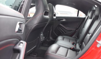 Mercedes-Benz CLA 200 Panorama AMG Sport Euro 6 B-Värmare Svensksåld-13 full