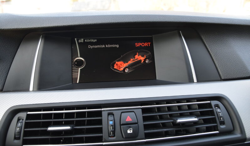 BMW 520 d xDrive Sedan Steptronic M Sport Euro 6 Navi Auto Svensksåld-14 full