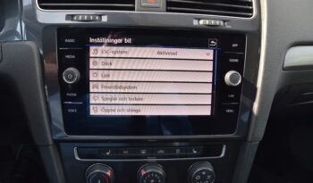 Volkswagen Golf 5-dörrar 1.6 TDI B-Kamera Euro 6 D-Värmare Svensksåld-17 full
