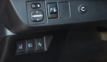 Toyota Yaris 1,5 Hybrid e-CVT Life Euro 6 P-Sensorer Svensksåld-17 full