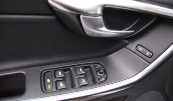 Volvo XC60 D4 Geartronic Momentum Euro 5 D-Värmare Skinn Svensksåld-13 full