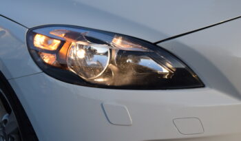 Volvo V40 D2 Kinetic Euro 6 D-Värmare Svensksåld-16 full