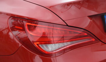 Mercedes-Benz CLA 200 Panorama AMG Sport Euro 6 B-Värmare Svensksåld-13 full