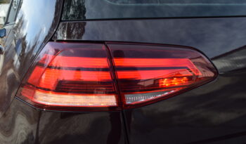 Volkswagen Golf 5-dörrar 1.6 TDI B-Kamera Euro 6 D-Värmare Svensksåld-17 full