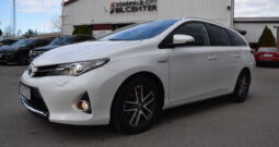 Toyota Auris 1,8 Touring Sports Hybrid e-CVT Edition Euro 5 Svensksåld-15