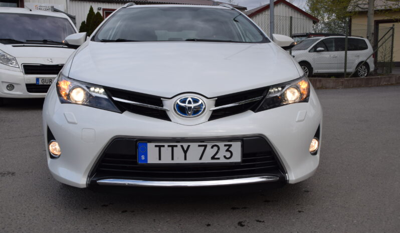 Toyota Auris 1,8 Touring Sports Hybrid e-CVT Edition Euro 5 Svensksåld-15 full