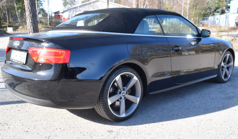 Audi A5 Cabriolet 2.0 TDI DPF Multitronic Euro 5 Svensksåld-12 full
