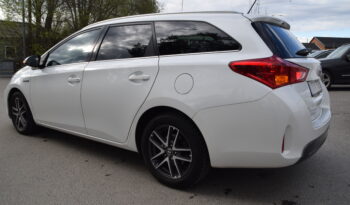 Toyota Auris 1,8 Touring Sports Hybrid e-CVT Edition Euro 5 Svensksåld-15 full