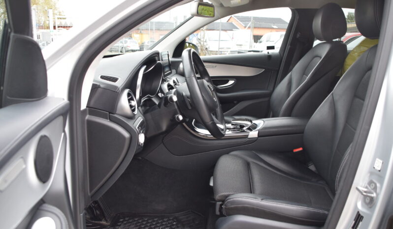 Mercedes-Benz GLC 220 d Coupé 4MATIC 9G-Tronic 360 Kamera Euro 6 Svensksåld-17 full