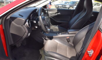 Mercedes-Benz CLA 180 7G-DCT Euro 6 B-Kamera Navi Auto Svensksåld-15 full