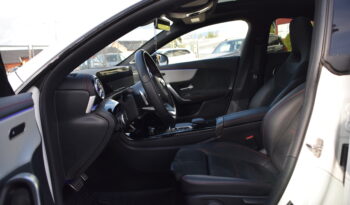 Mercedes-Benz CLA 250 e 8G-DCT AMG Euro 6 Panorama B-Värmare  Svensksåld-23 full