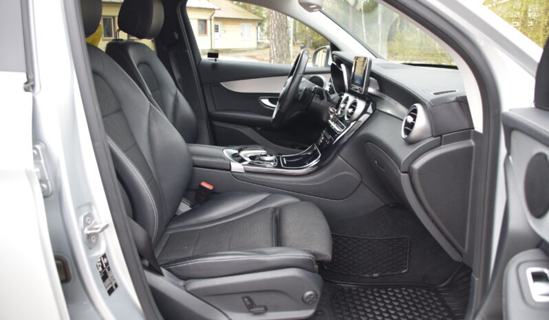 Mercedes-Benz GLC 220 d Coupé 4MATIC 9G-Tronic 360 Kamera Euro 6 Svensksåld-17 full