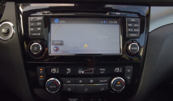 Nissan Qashqai 1.2 DIG-T XTRONIC-CVT Euro 6 Panorama Svensksåld-18 full