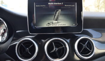 Mercedes-Benz CLA 180 7G-DCT Euro 6 B-Kamera Navi Auto Svensksåld-15 full