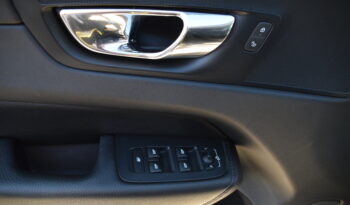 Volvo XC60 D4 AWD Geartronic Advanced Momentum Skinn Euro 6 Svensksåld-18 full