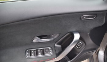 Mercedes-Benz A 180 Sedan 7G-DCT AMG Sport Euro 6 B-Värmare Svensksåld-22 full