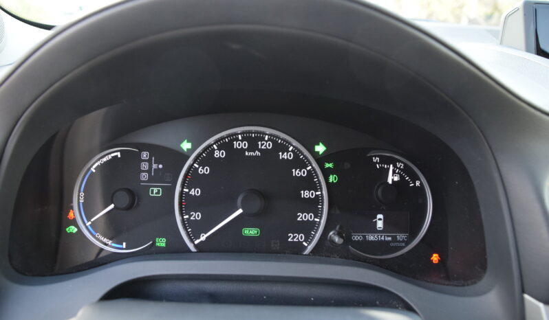 Lexus CT 200h 1.8 CVT Executive Euro 5 Skinn Navi Svensksåld-11 full