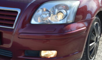 Toyota Avensis Kombi 2.0 D-4 VVT-i Auto Kamkedja Värmare Svensksåld-06 full