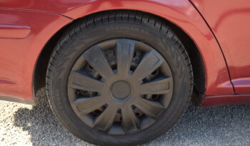 Toyota Avensis Kombi 2.0 D-4 VVT-i Auto Kamkedja Värmare Svensksåld-06 full