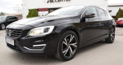 Volvo V60 D4 Geartronic Summum Euro 6 Taklucka Navi Svensksåld-16