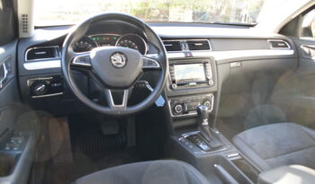 Skoda Superb 2.0 TDI Elegance Euro 5 D_Värmare Auto Svensksåld-15 full